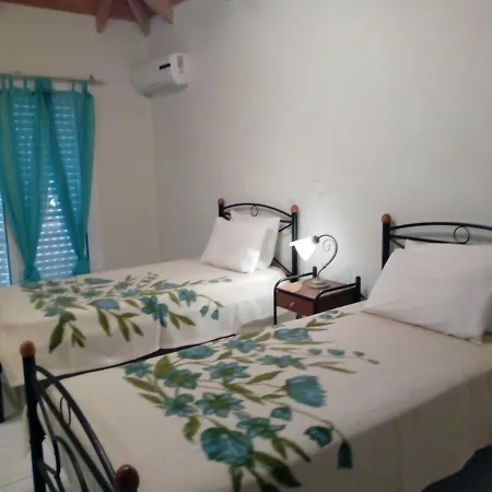 Bella Vista Zante - Pink House * Skinaria