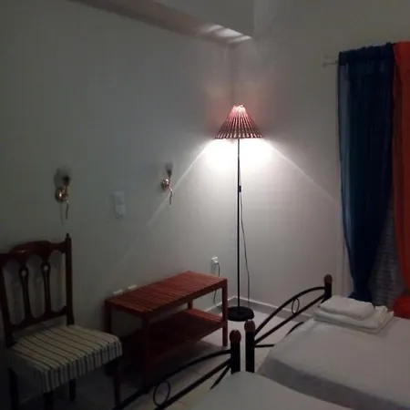 Bella Vista Zante - Pink House Apartment Skinaria