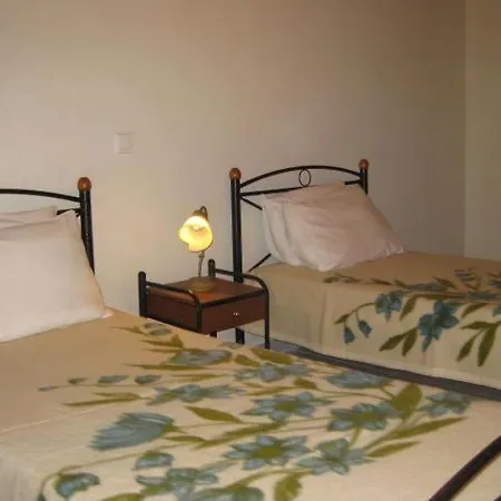 Bella Vista Zante - Pink House Apartment